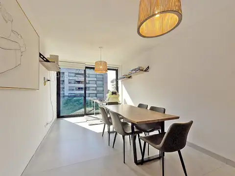 VENTA Puerto Madero 2 AMB amoblado con cochera
