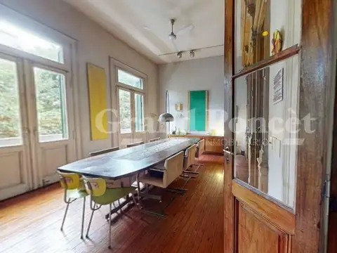 Depto Tipo Casa en Venta de 5 dormitorios