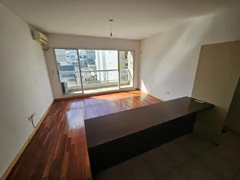 Quintino Bocayuva 100, Piso 6