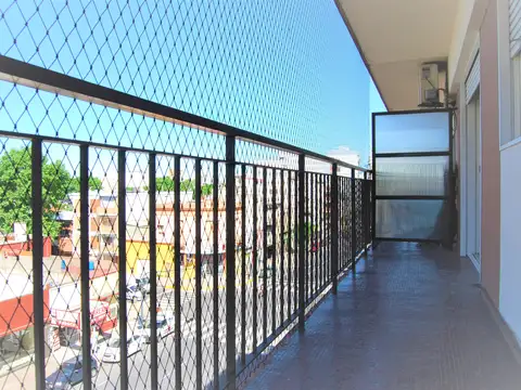 Departamento en Alquiler en Villa del Parque, $ 620.000