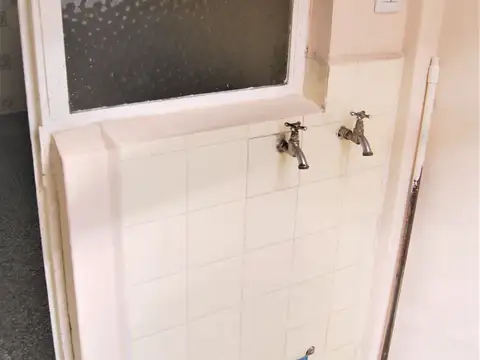 Av Nazca 2718 4to Piso Frente Bonito 3 Ambientes Balcón Corrido.