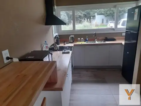 Casa en Venta - 3 Dormitorios 2 Baños - 1100mts - Costa Esmeralda