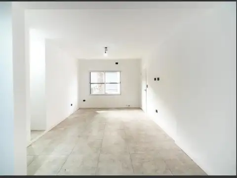 Depto Tipo Casa 3 ambientes con 1 baño