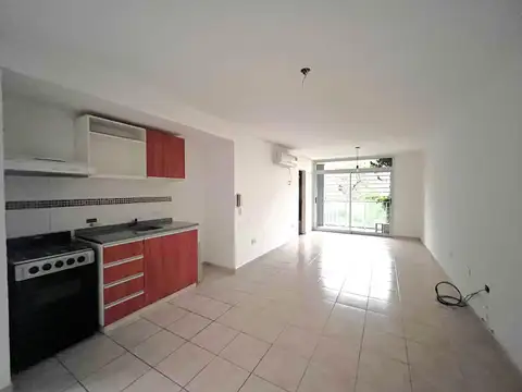 Departamento en Alquiler en Terminal de Omnibus, $ 330.000