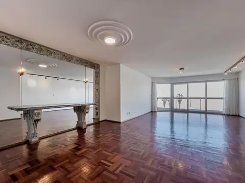 Alquiler Apartamento Rambla de Pocitos 3 Dormitorios 4 Baños Garaje. Montevideo.