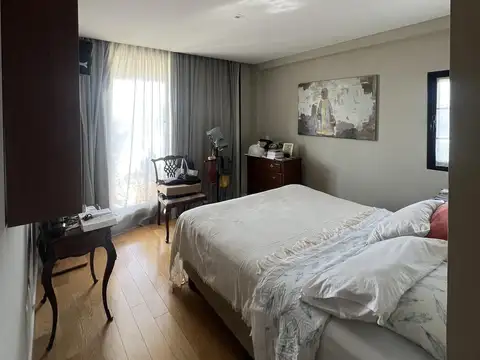Departamento en Venta con 2 cocheras