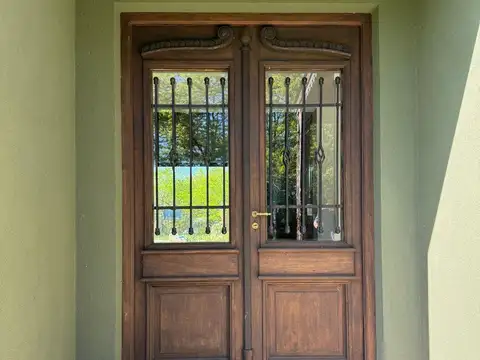 Casa en Venta en San Miguel del Monte, USD 260.000