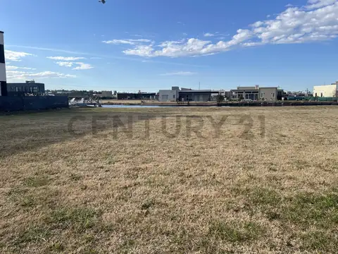 LA PISTA 1200, Piso 0