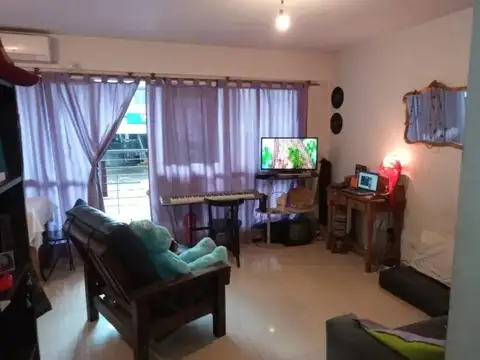 Directorio 2575 , Piso 1