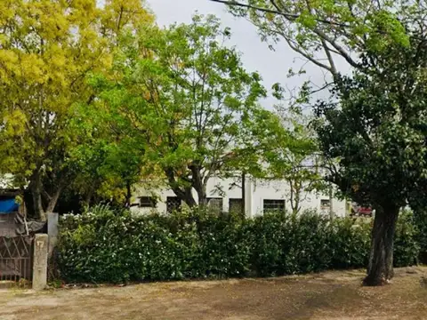CONCEJAL MULLER ESQUINA RUCCI 100
