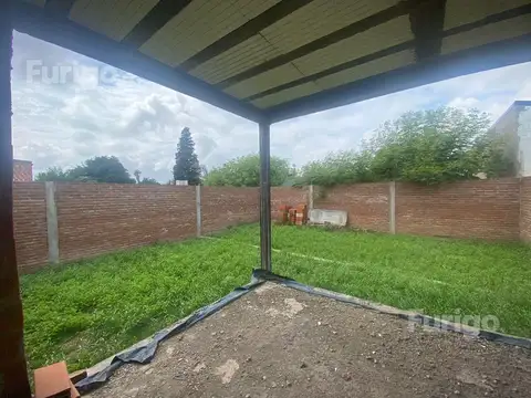 Terreno y construcción a terminar