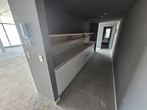 Oficina en Alquiler al Norte