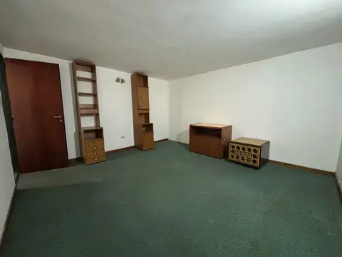 Pavon 2900, Piso PB