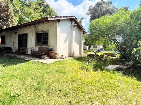 CASA QUINTA EN VENTA SOBRE AVENIDA EN MORENO