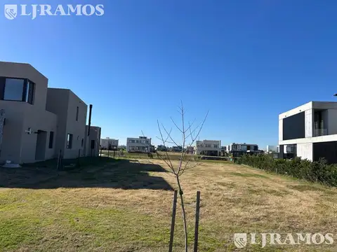 PUERTOS / ESCOBAR- BARRIO COSTAS