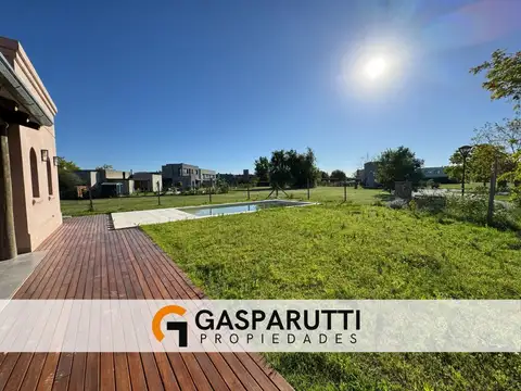 Casa en Venta al Oeste