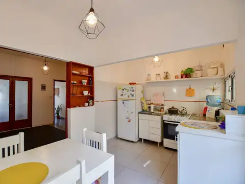 64 e/ 22 y diagonal 74 1300