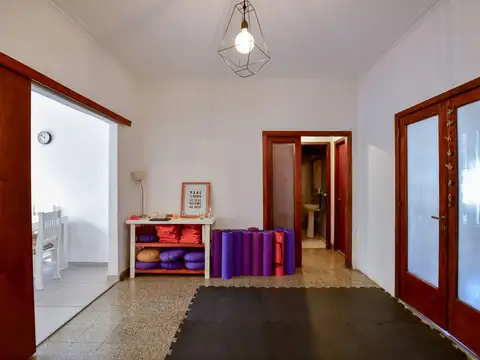 CASA EN VENTA LA PLATA 3 DORMITORIOS