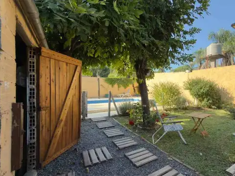 VENTA CASA 3 AMB EN TORTUGUITAS, PILETA Y COCHERA