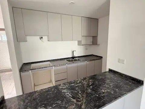 Casa en Venta en Pilar, USD 198.000
