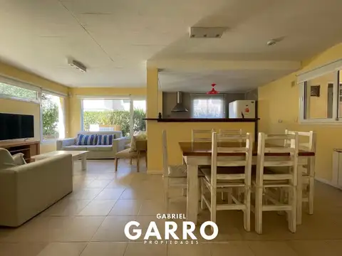 Casa en Alquiler de 4 dormitorios