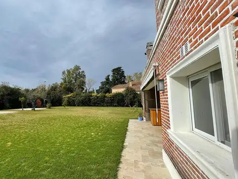 Rio Hondo al 500 Casa en Alquiler Tradicional en CC San Francisco, Manzanares Pilar