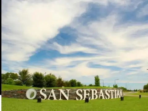 RBS. HERMOSO LOTE INTERNO AL BOSQUE, EN BARRIO SAN SEBASTIAN