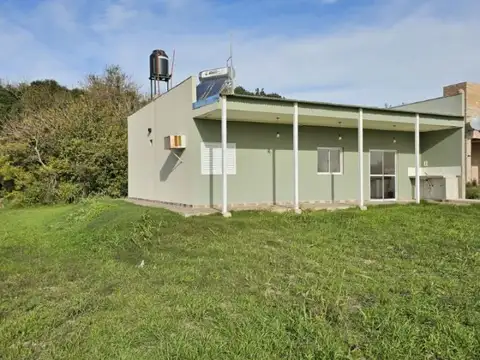 Laguna del Golf - casa de dos dormitorios a estrenar. Lote de 1000 m2. Excelente vista