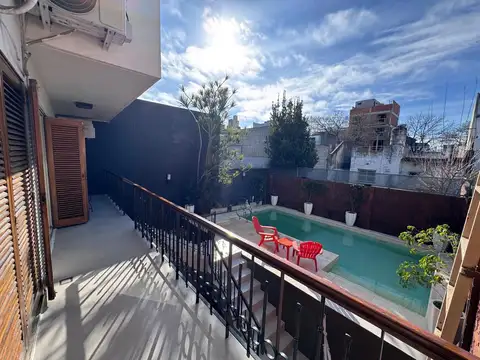 Casa en Venta con 3 cocheras