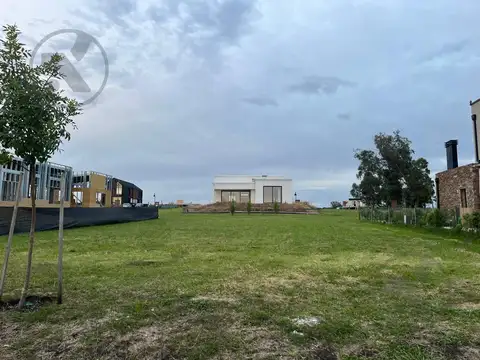 LOTE | BARRIO PRIVADO |CASONAS DEL HARAS  | Lomadas