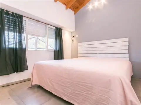 Depto Tipo Casa en Venta al Este