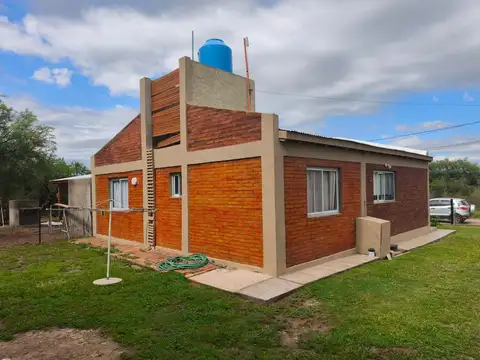 Casa en Venta con 1 cochera