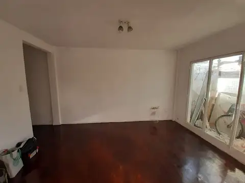 Depto Tipo Casa en Venta en Almagro, USD 57.000