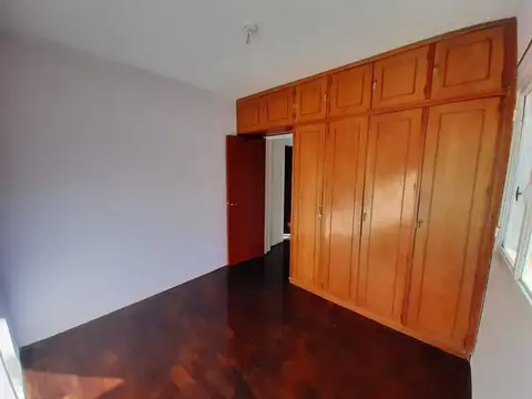 Depto Tipo Casa 2 ambientes con 1 baño