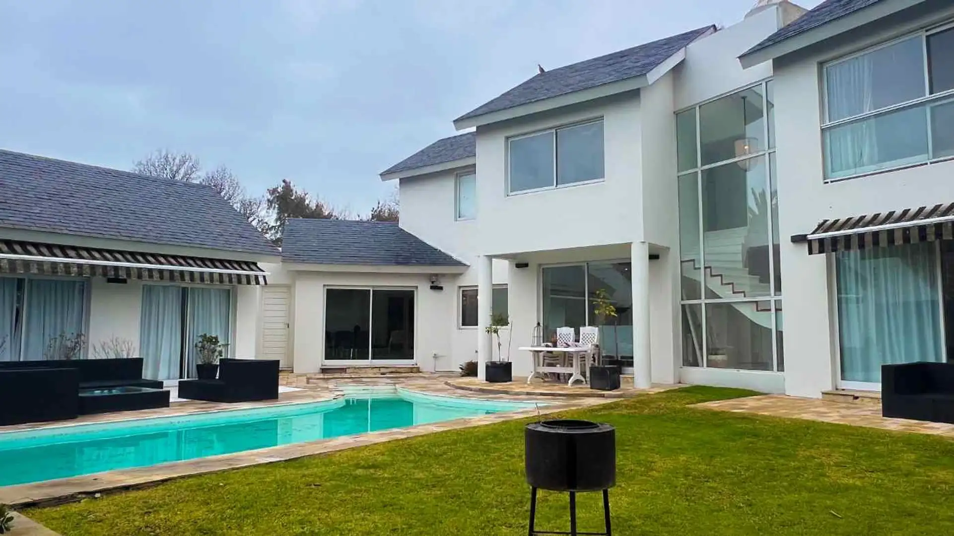 Venta Casa 4 Amb Barrio Grosellar Apto Credito