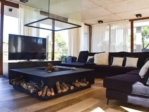 Casa en Venta al Este