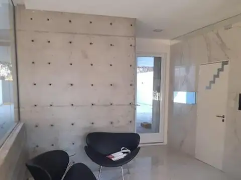 Caseros  300 - Edificio Umberto III