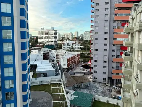 Departamento 5 ambientes con 1 baño