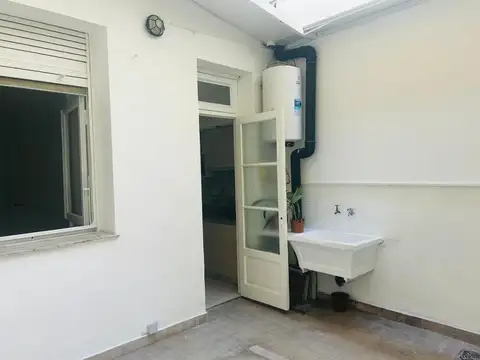 Depto Tipo Casa en Alquiler de 2 dormitorios