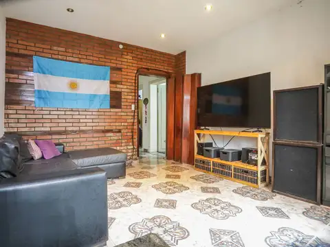 Depto Tipo Casa en Venta 23 años