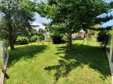 VENTA CASA 5 AMBIENTES SIERRA DE LOS PADRES