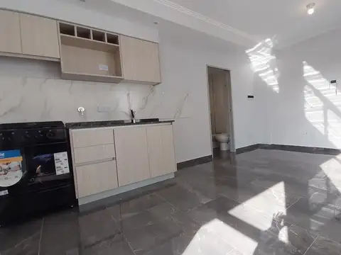 Departamento en Alquiler en Santos Lugares, $ 650.000