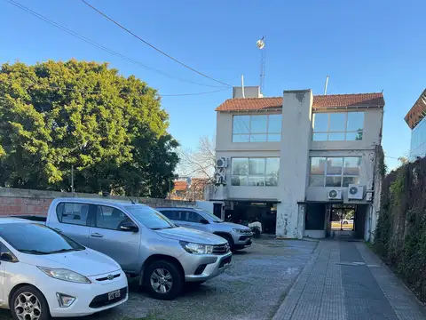 Avenida Fondo De La Legua 900, Piso PB