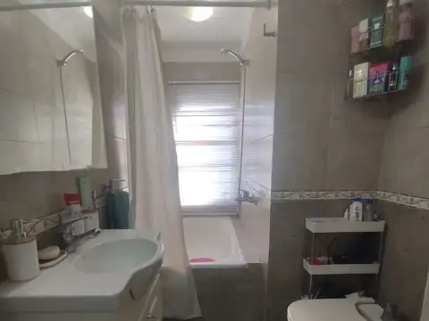 Depto Tipo Casa en Venta en Haedo, USD 76.000