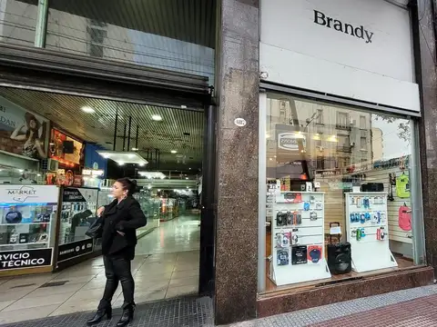 Rivadavia al 6817
