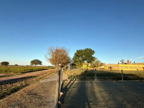 Terreno en Venta en Colonia San Bartolome, USD 8.500