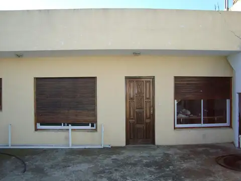 Galpon en Venta en Temperley, USD 230.000