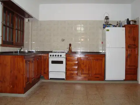 Galpon en Venta en Temperley, USD 230.000