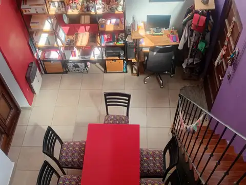 Depto Tipo Casa en Venta de 4 ambientes