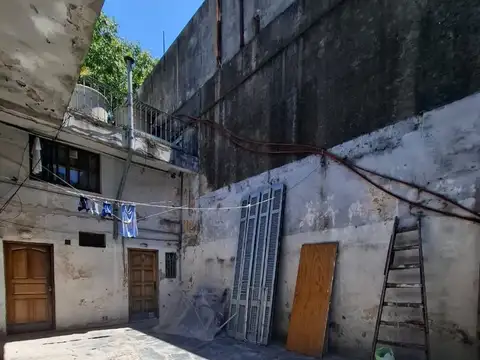 Aristóbulo del Valle 500, Piso PB